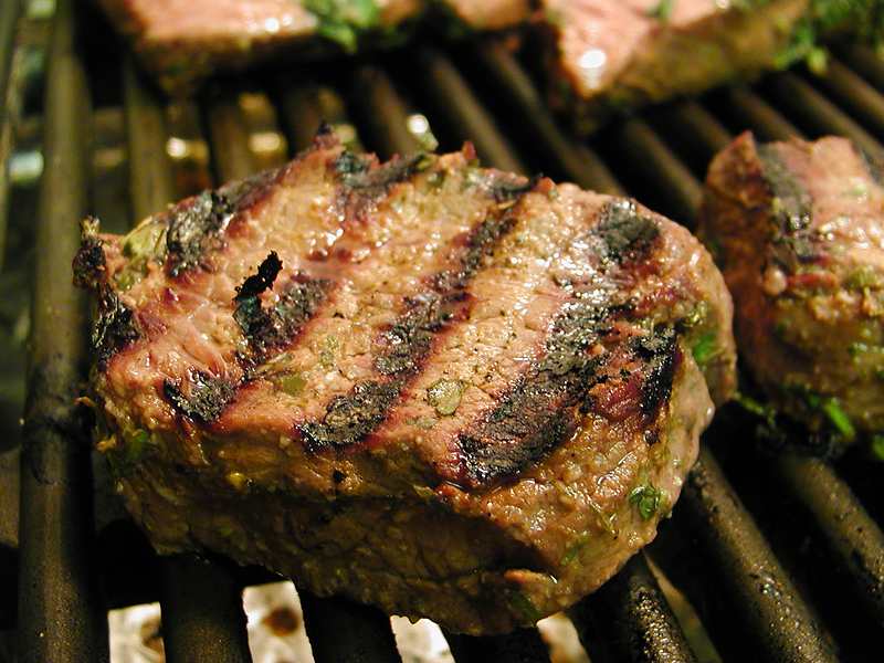 steak_1_bg_081601